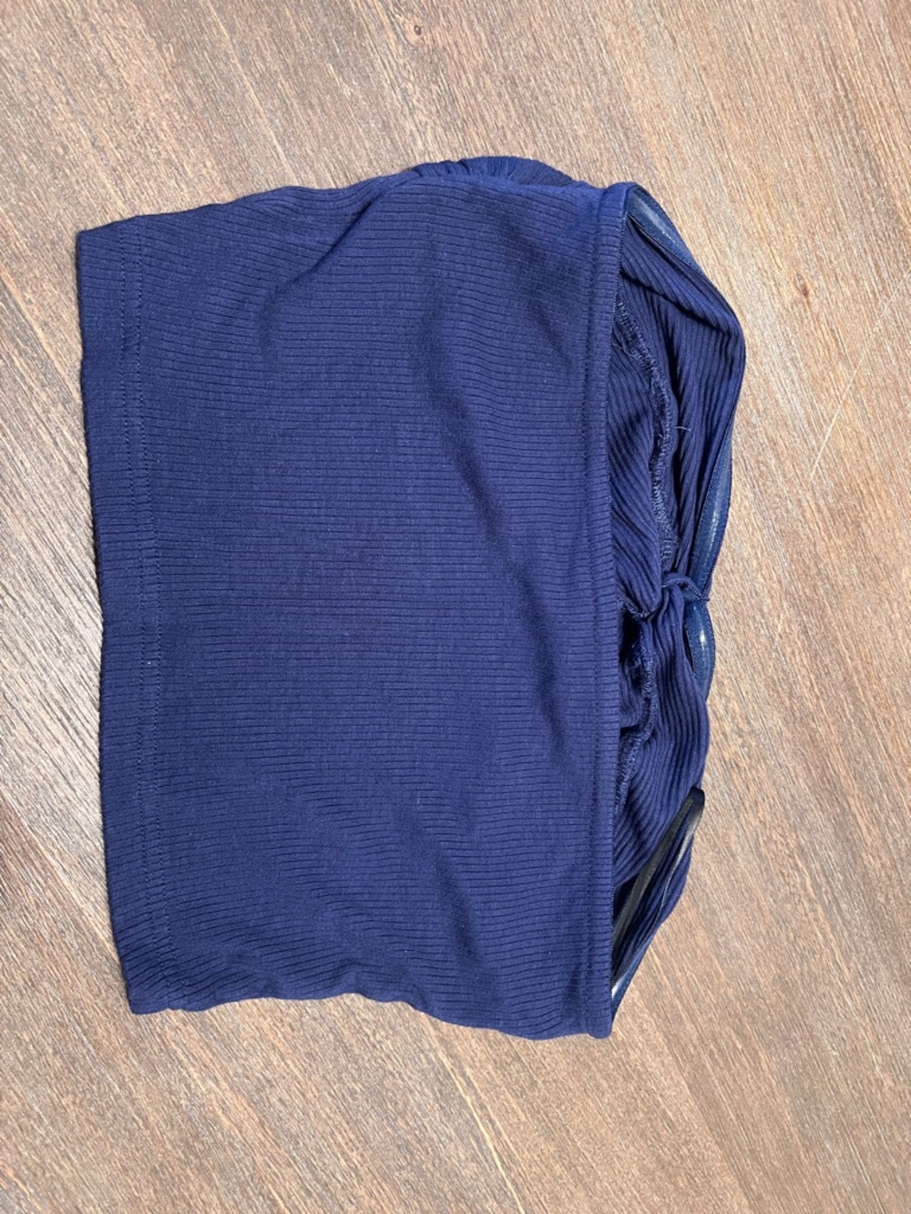 Two Cropped Tube Tops - Picture 3 of 5